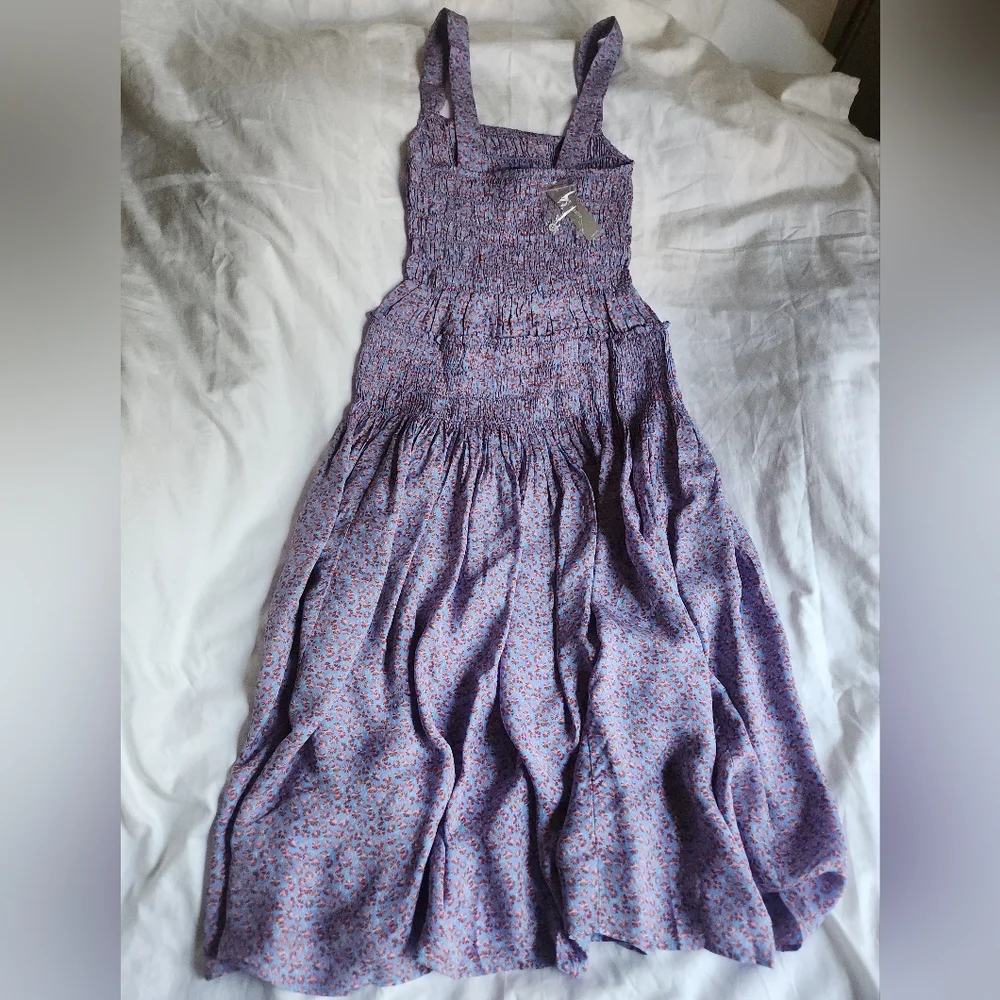 Jcrew Smocked midi dress in summer fields print Floral Purple Bnwt - Picture 4 of 13